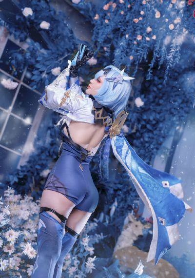偷窥医院护士撒尿_HD高清完整版