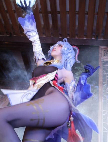 女超人h版av在线看_蓝光免费观看