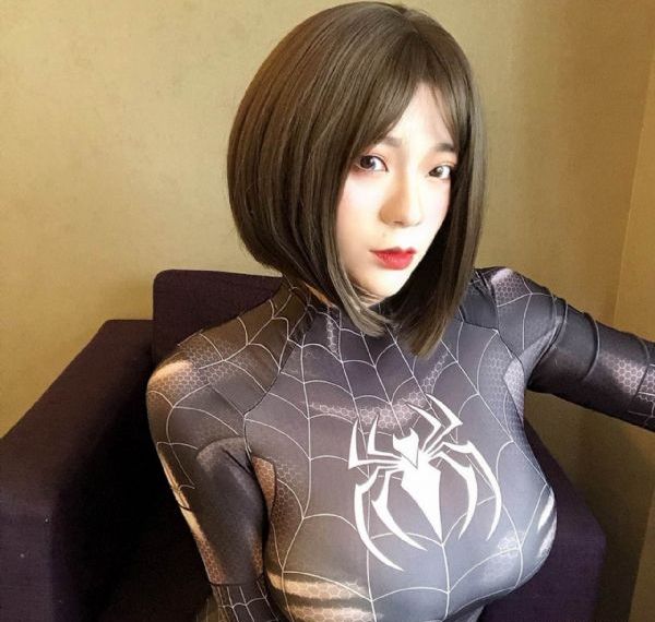 轮奸黑丝袜人妻嗷嗷叫_BD英语视频大全